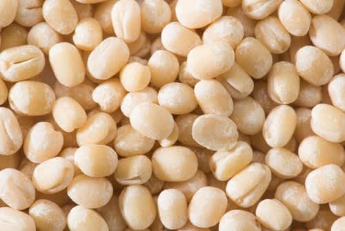 urad-dal-split-022_500x-1.jpg WHOLE Urad Daal 500gram - Image 1